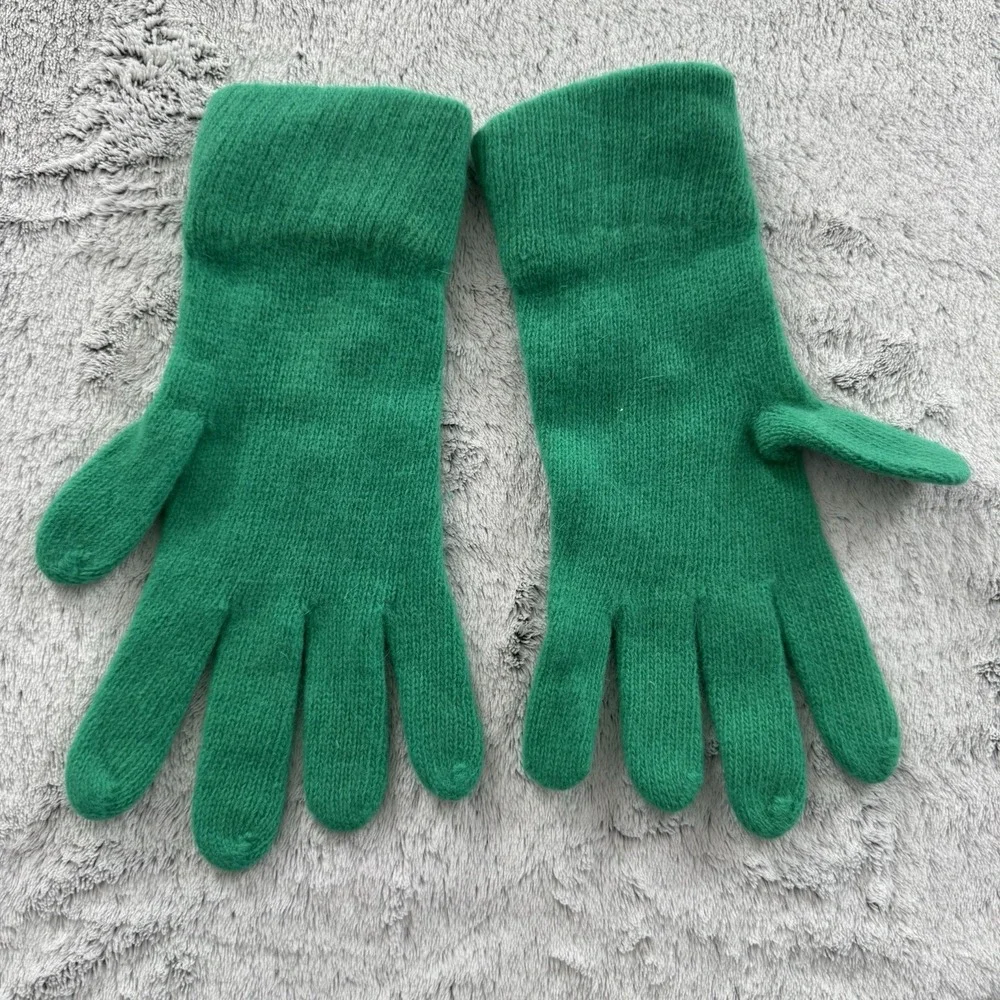 NORDSTROM Women's Pair Green‎ Bubble Yarn Gloves Made In Italy Winter Gloves EUC